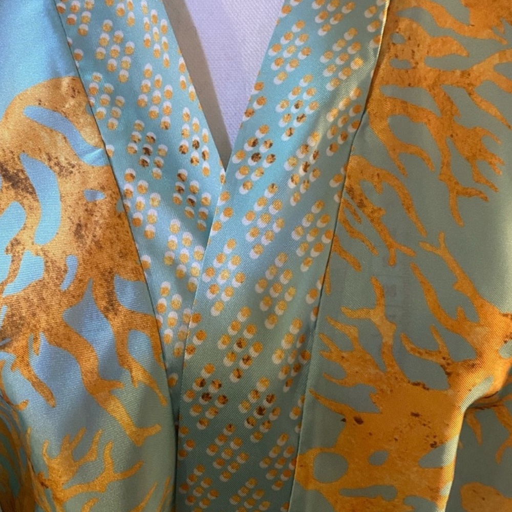 NWT Teal Silky Soft Bodybuilding Competition Robe Lightweight Coral Fabric🪸